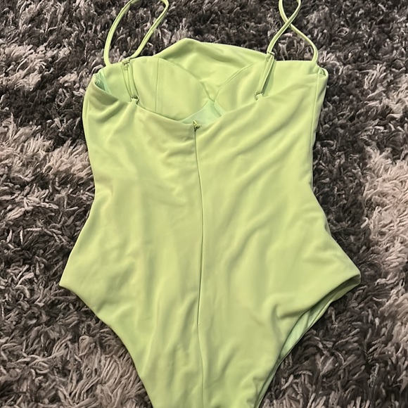 Green Zara Bodysuit - Picture 4 of 5